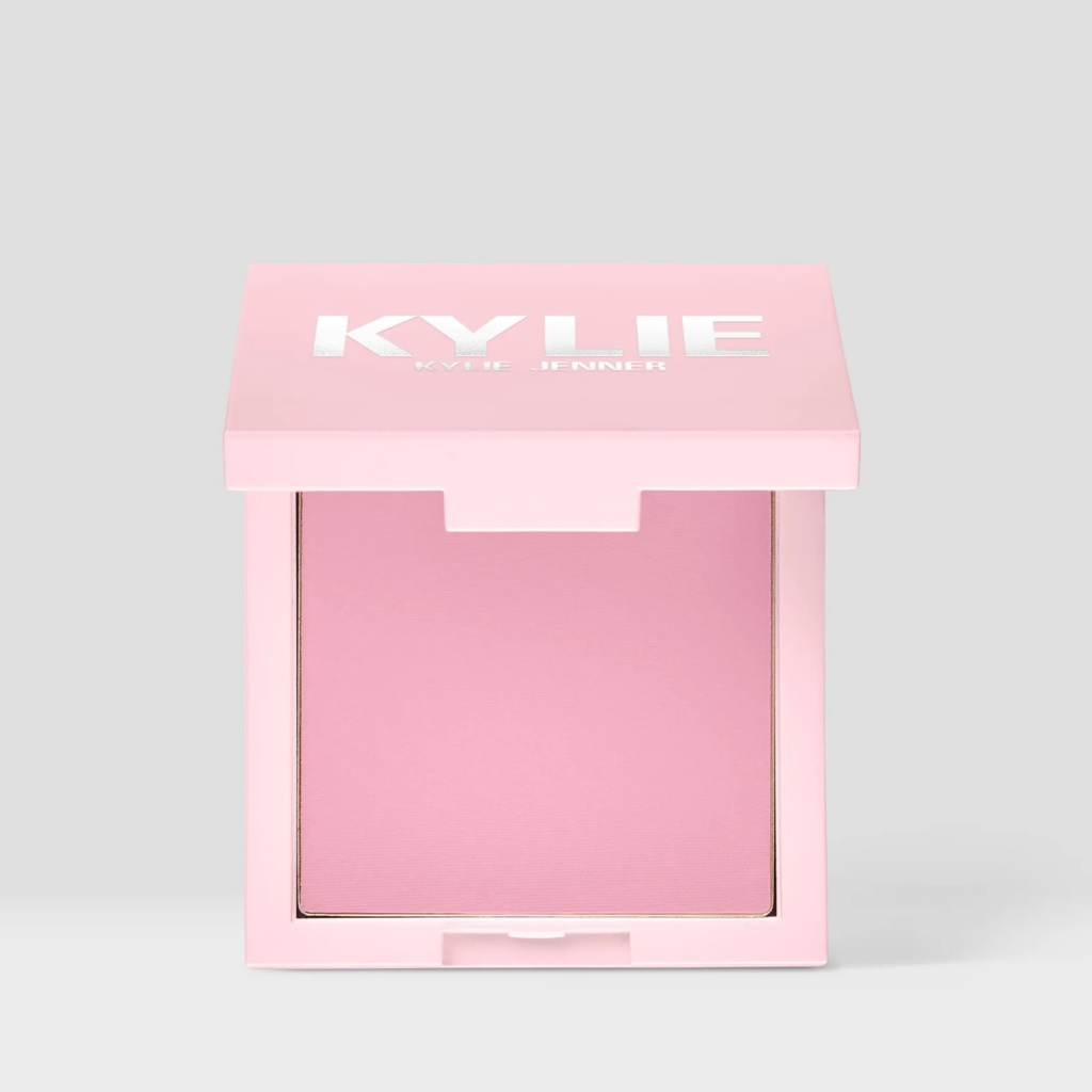 Kylie Jenner izbacila je preslatku Winter Kissed kolekciju: ovo su naši favoriti